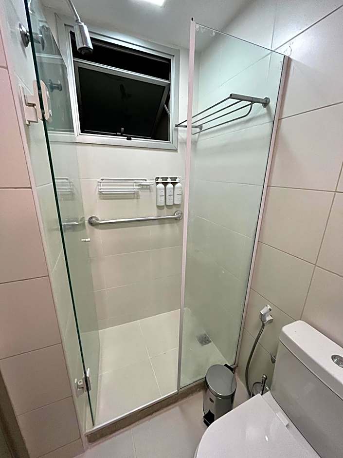 STUDIOS DE LUXO Recreio RJ até 4P