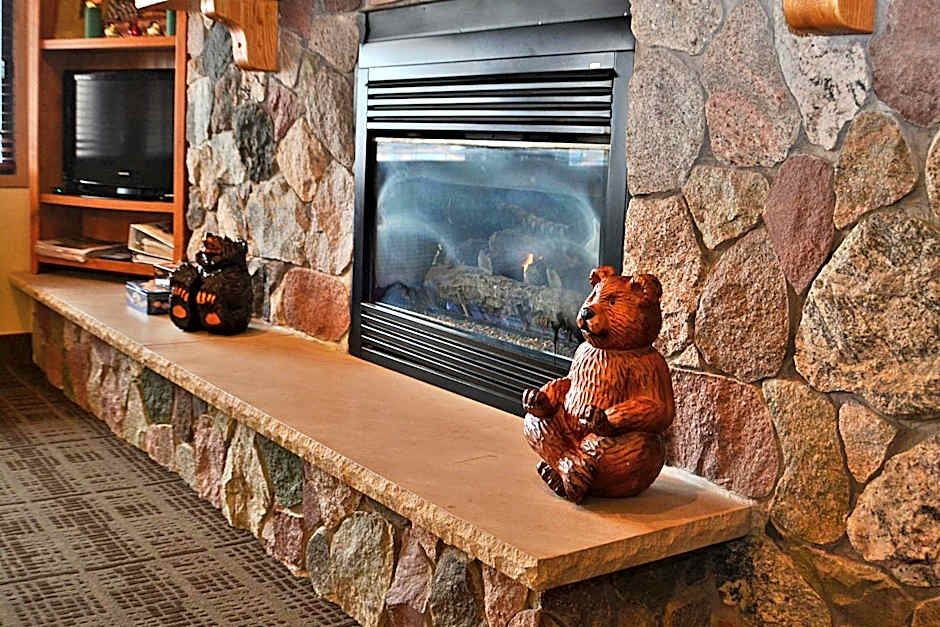 AmericInn by Wyndham Calumet