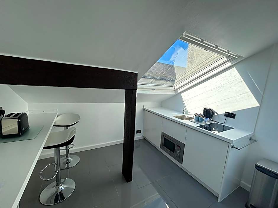 Sun Street Aparthotel