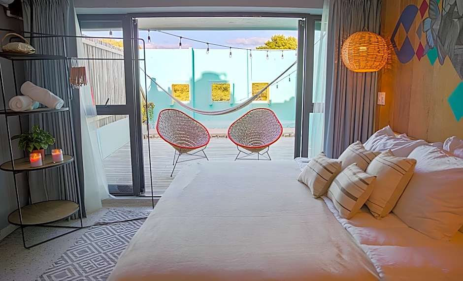 Nilu Cancun Downtown by Selina