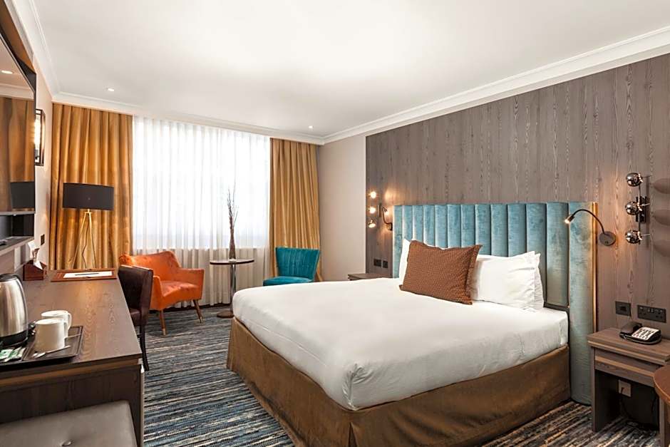 Courthouse Hotel London