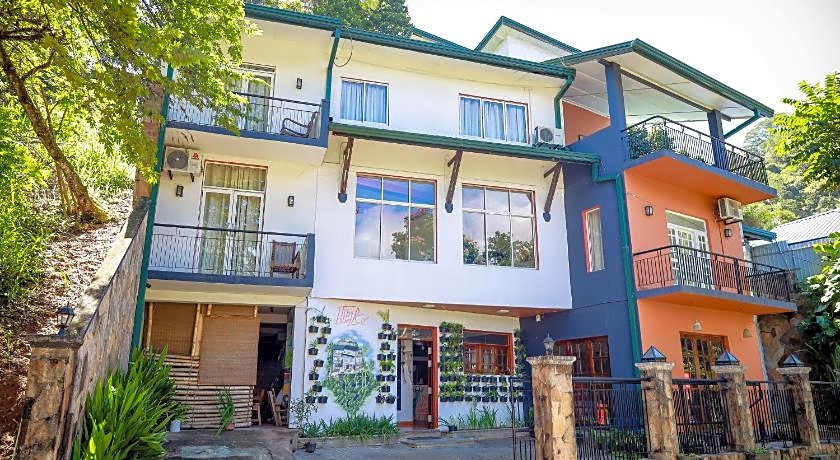 Funk Bunk Inn - Bed & Breakfast