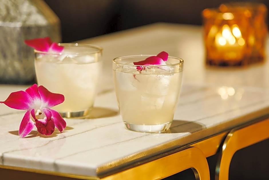 AC Hotel by Marriott Washington DC Downtown