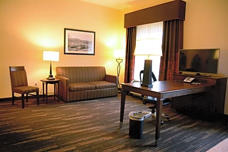 Studio King Size Bed