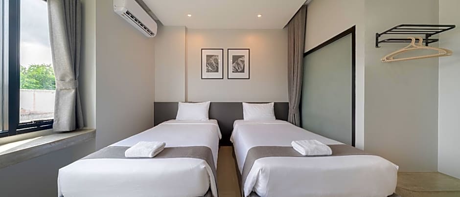 C2U Hotel Uthai Thani