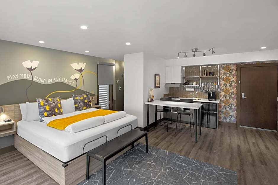 Silverbow Inn Hotel & Suites