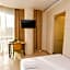 Swing & Pillows - Kota Damansara