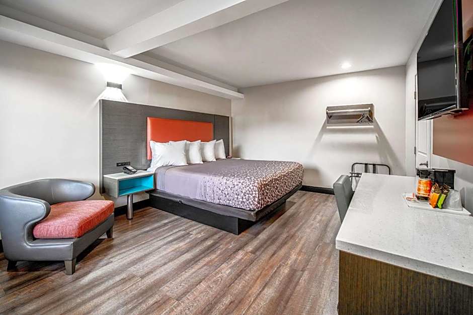 Rodeway Inn South Gate