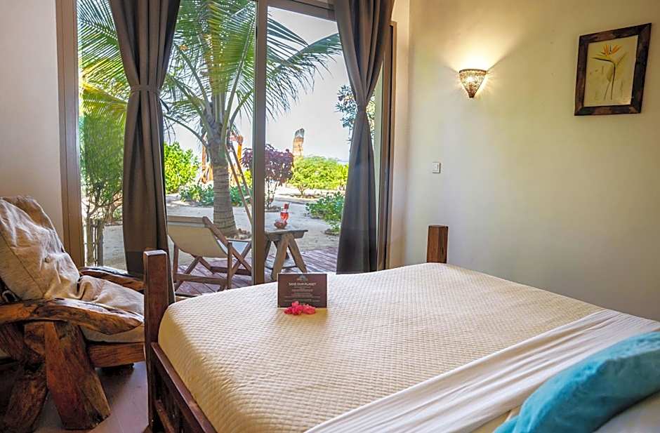 Clove Island Villas & Spa