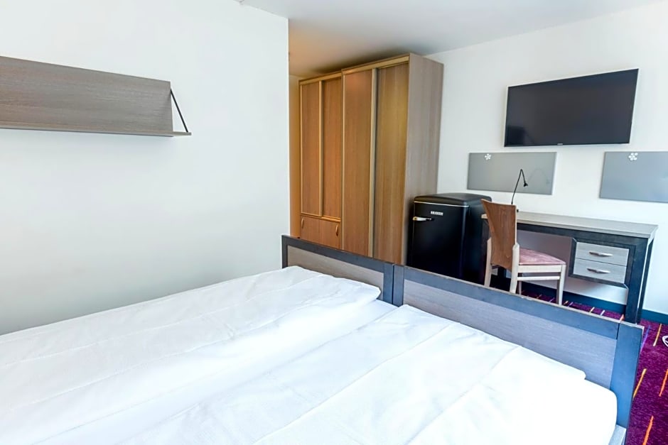 GLANDON Rooms Limelight - Self-Check-In