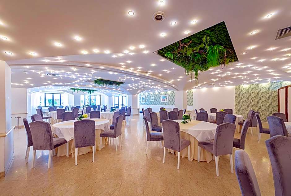 Hotel Sakura, Sure Hotel Collection by Best Western
