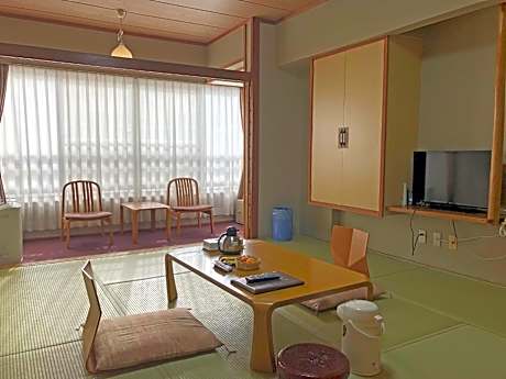 Japanese-Style Room Selected at Check-In
