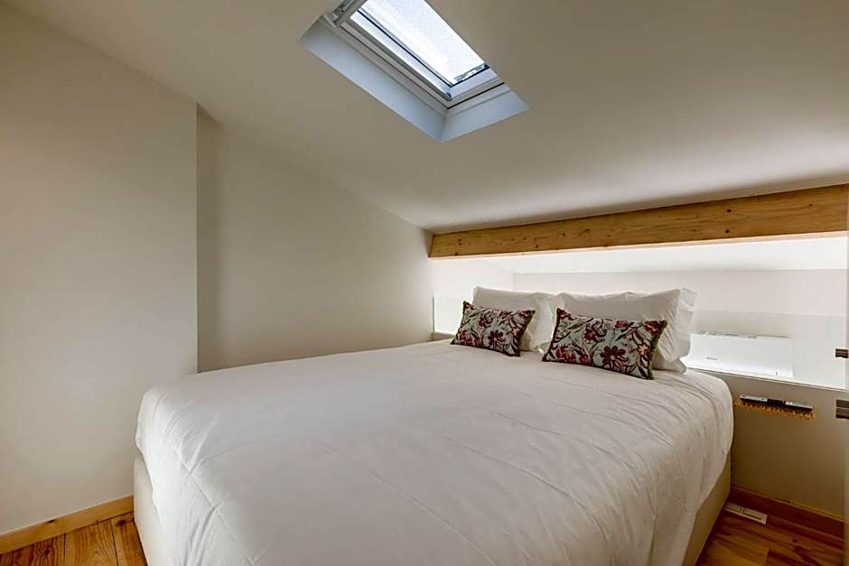 Beco do Paço by Porto Dream Stays