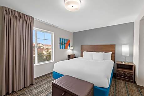 King Suite with Kitchen and Living Room - Non-Smoking