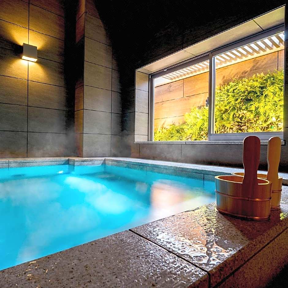 Super Hotel Premier Musashi Kosugi-Ekimae