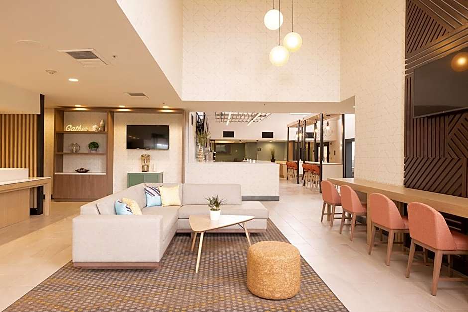 Holiday Inn Santa Ana-Orange County Airport By IHG