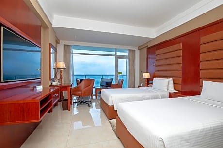 Signature Sea View Twin Room with Complimentary City Tour & Access to Beach Lounge