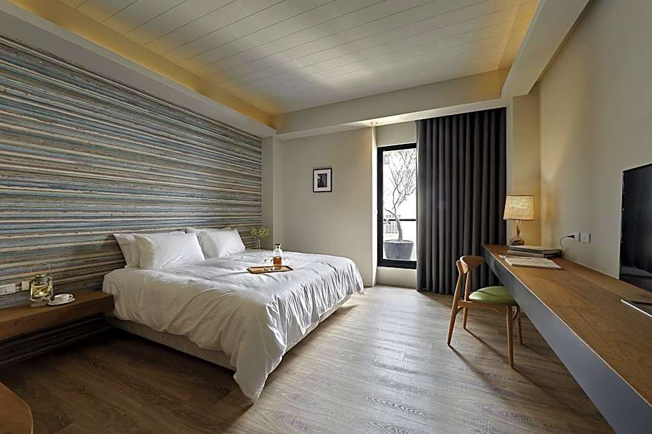Sun Moon Lake Blue Sky Bay B&B