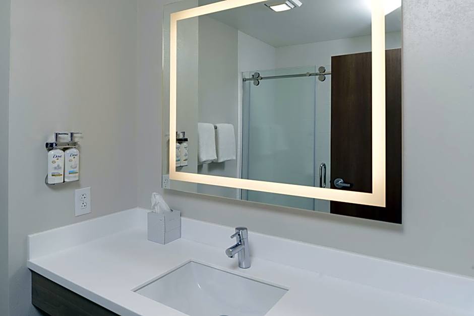 Holiday Inn Express Hotel and Suites Marysville By IHG