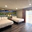 Days Inn by Wyndham Medford