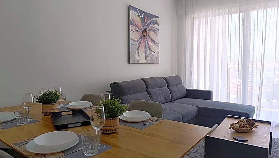 Larvella Estia Luxury Suites