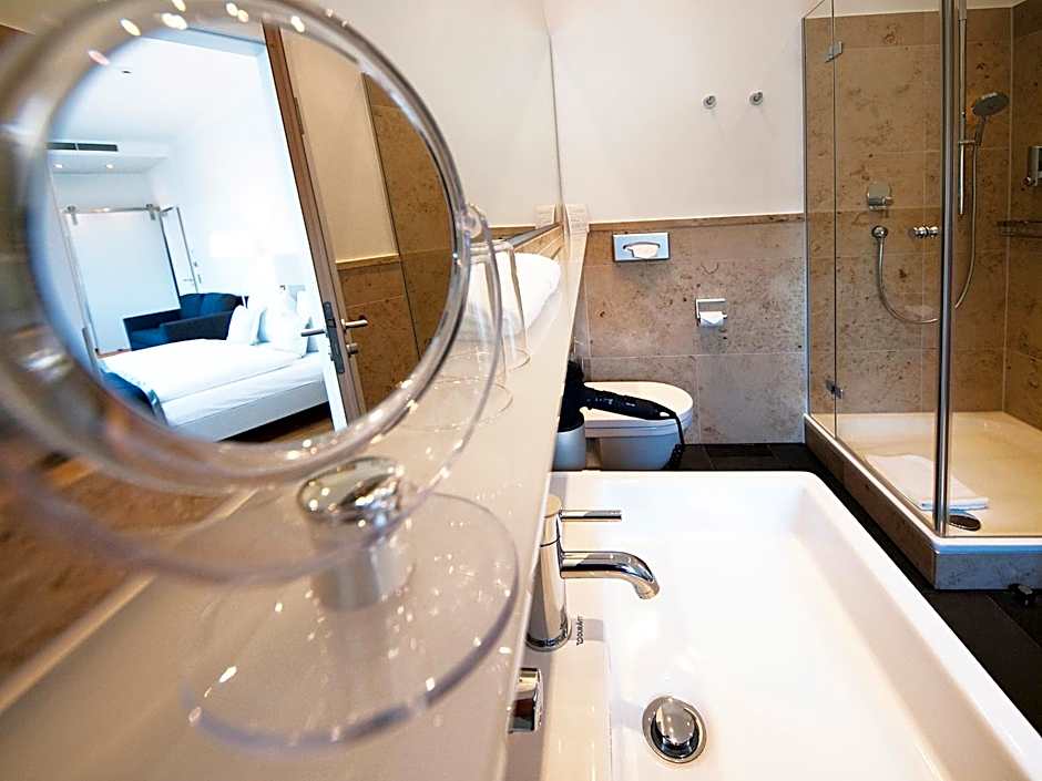 Qube Hotel Bergheim