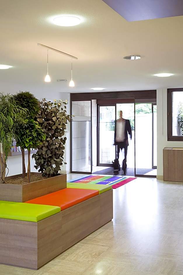 ibis Styles Niort Poitou Charentes