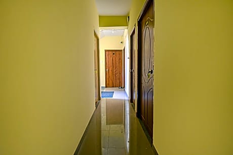 FabExpress Symphony Homes - Nr. Calangute Beach