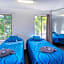 Boyne Island Motel and Villas