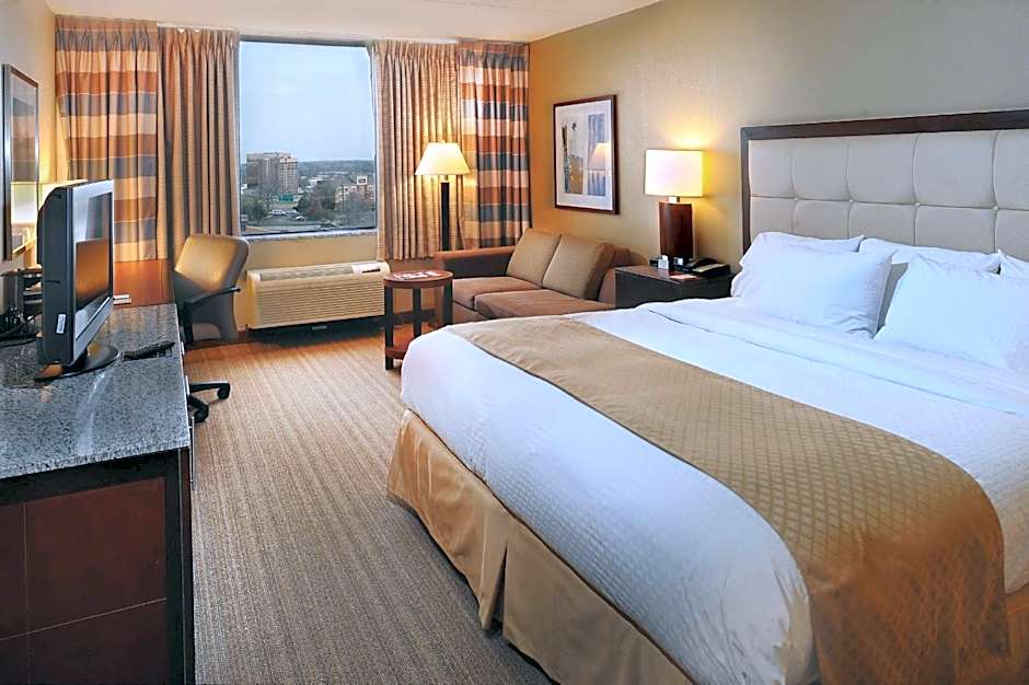 DoubleTree By Hilton Saint Louis Westport