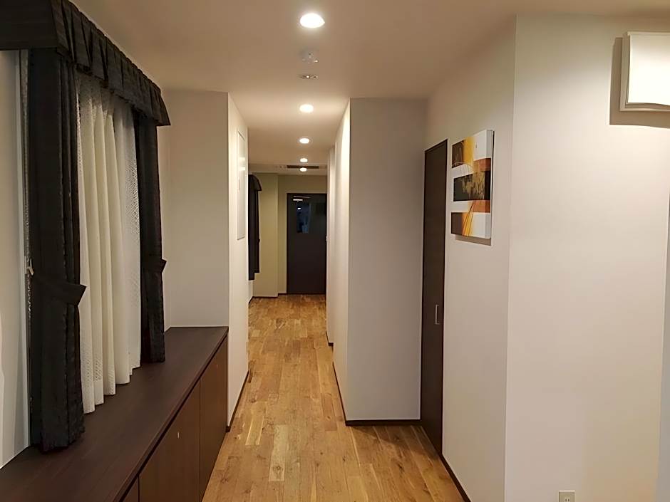 Hakuba Grand Apartments