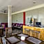 Urbanview Ava Guest House Goa Gong