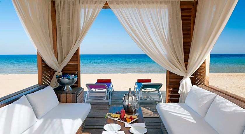 Noahs Ark Deluxe Hotel Spa