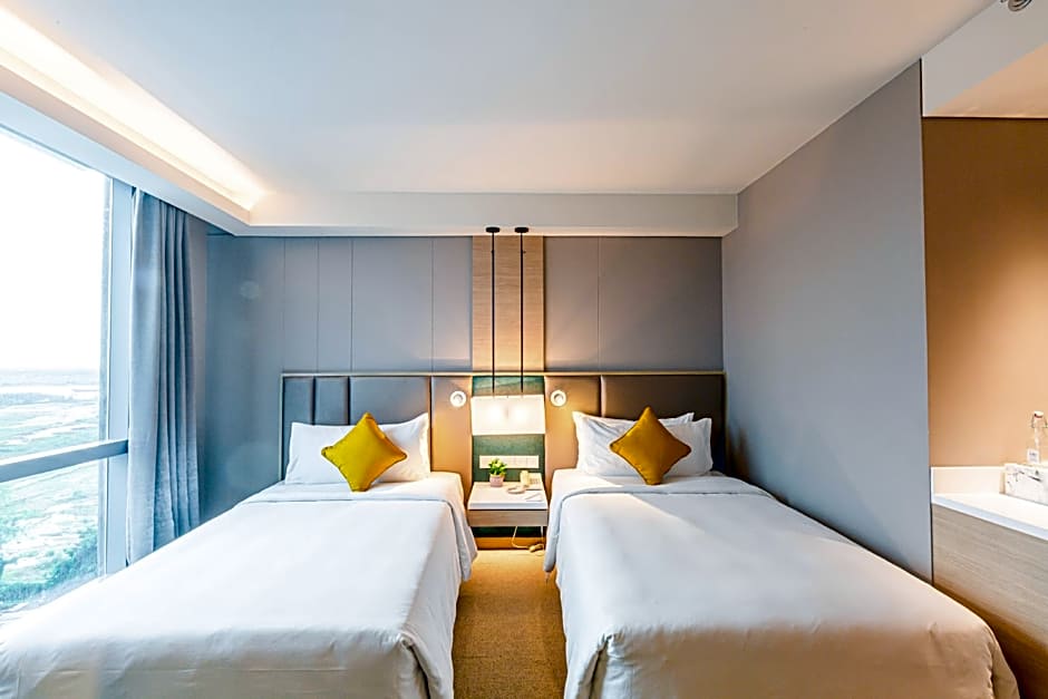 Zealax Hotel & Residence