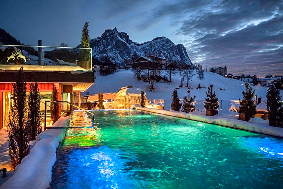 Abinea Dolomiti Romantic Spa Hotel