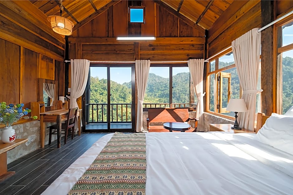 Khuoi Han Ecolodge Cao Bang