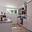 Henfields Country Retreat