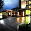 Collection O The Bangkok Cha Cha Suite