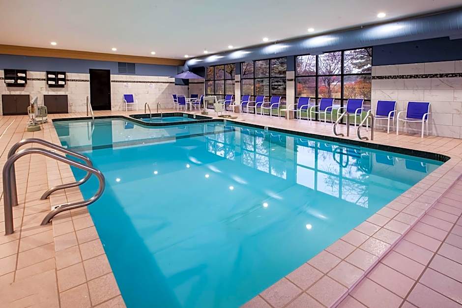 Baymont by Wyndham Traverse City