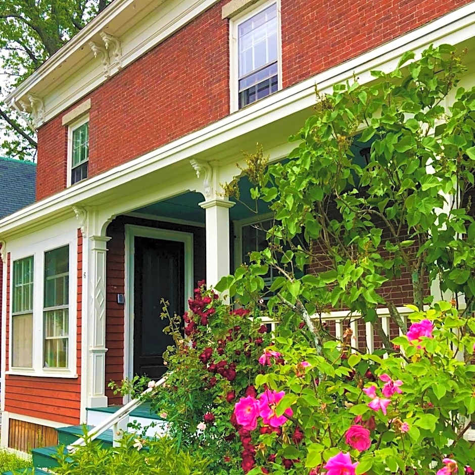 The Water Street Inn