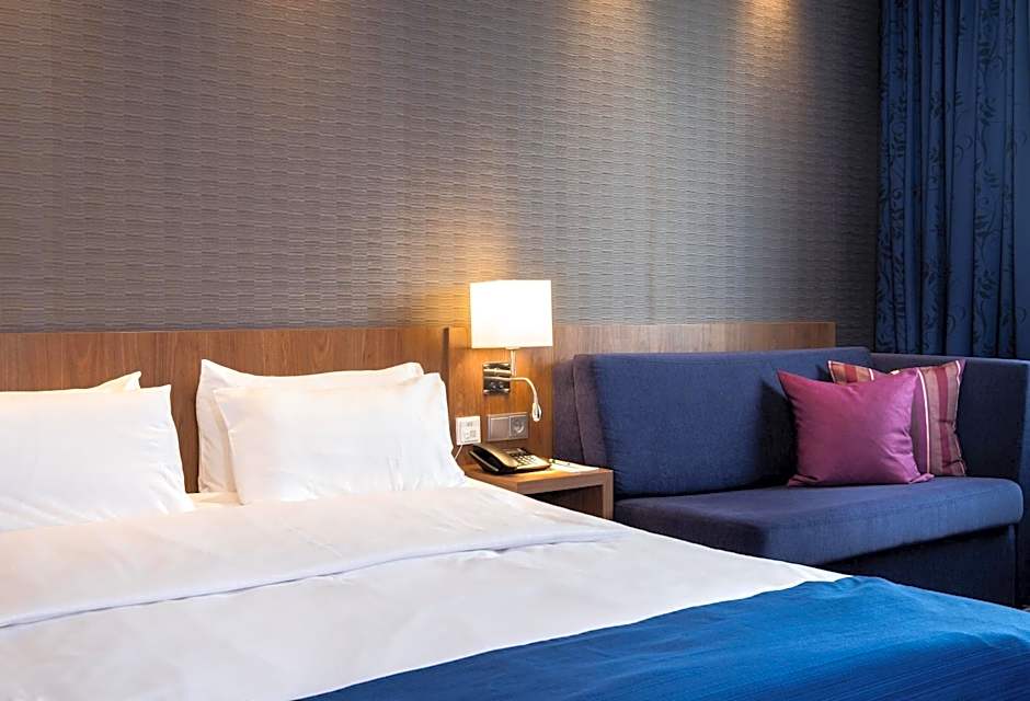 Holiday Inn Express Friedrichshafen By IHG