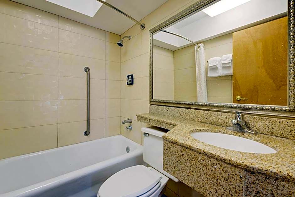 Madison Hotel Boardwalk