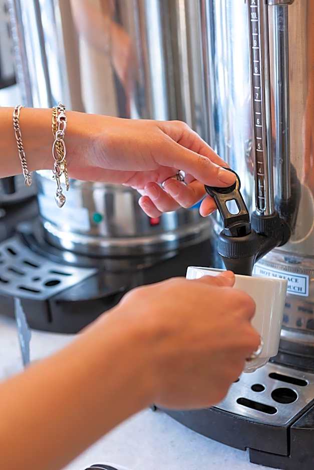 The "L" Suites & Apartments