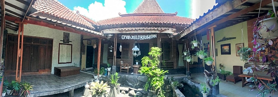 OYO 1368 Omah Joglo Krawitan – Yogyakarta, MN