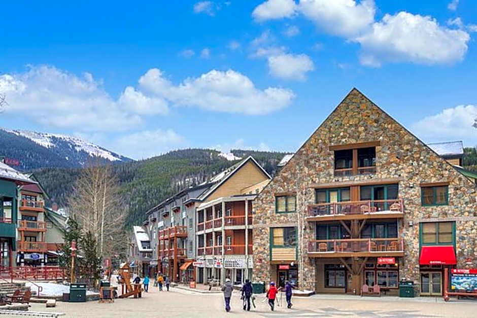 Jackpine & Black Bear Condominiums by Keystone Res