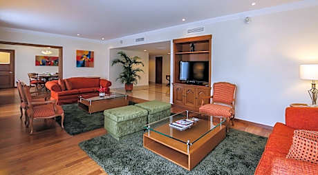 Presidential King Suite