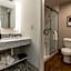 St Charles Coach House, Ascend Hotel Collection