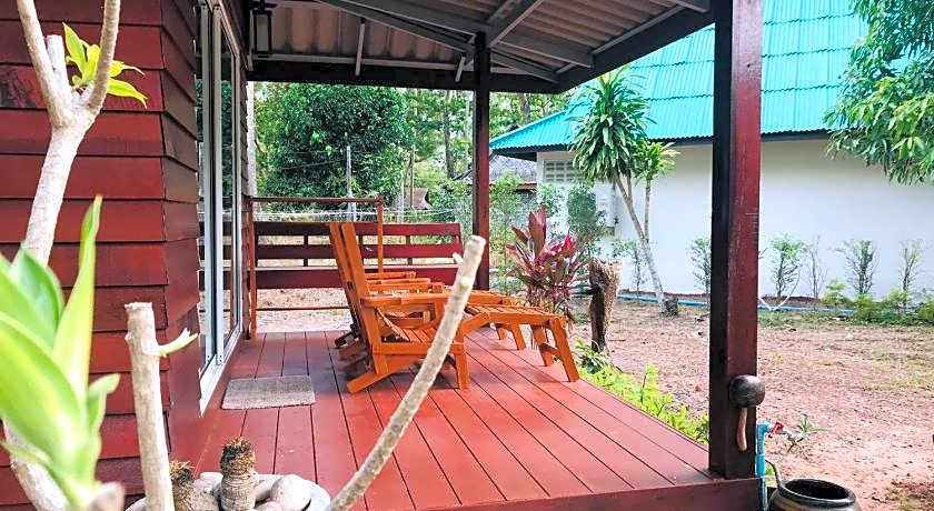 Koh Jum Delight Beach