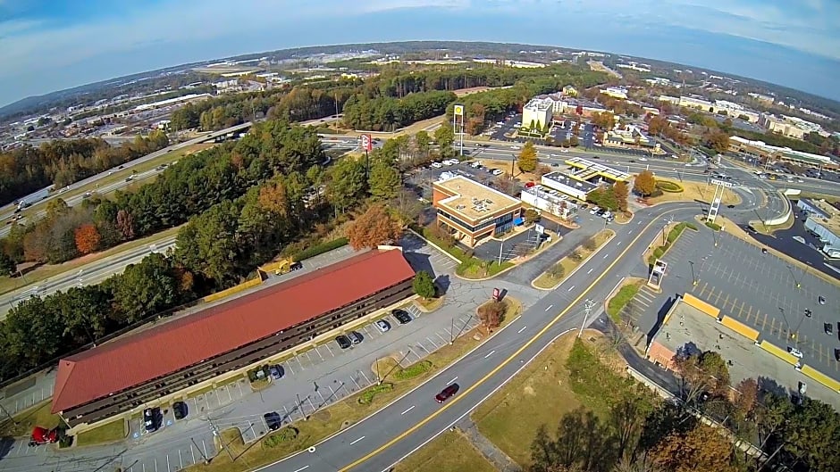 Red Roof Inn Atlanta - Kennesaw