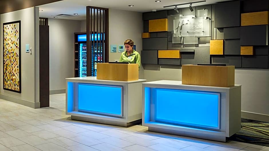 Holiday Inn Express & Suites Medina By IHG